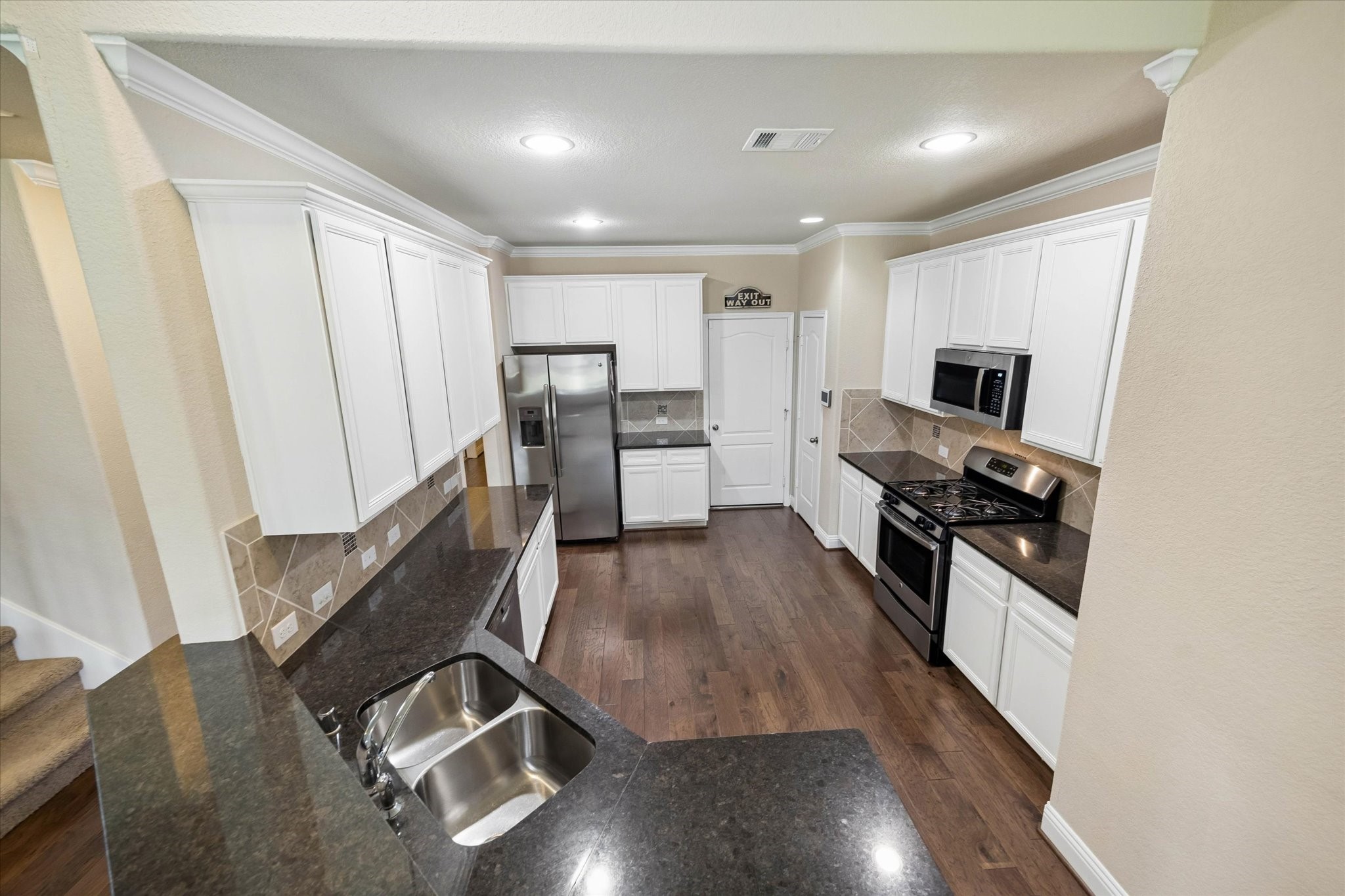 3805 Enchanted Timbers Lane Spring, TX 77386 - Photo 14 of 37