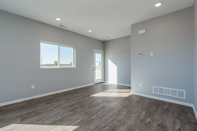 $299,900 | 3131 Noble Drive, Mankato, MN 56001