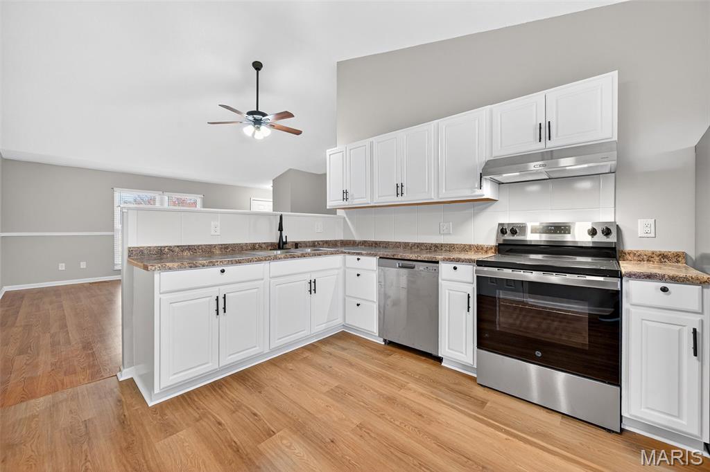 2016 Freemantle Court Florissant, MO 63031 - Photo 16 of 41