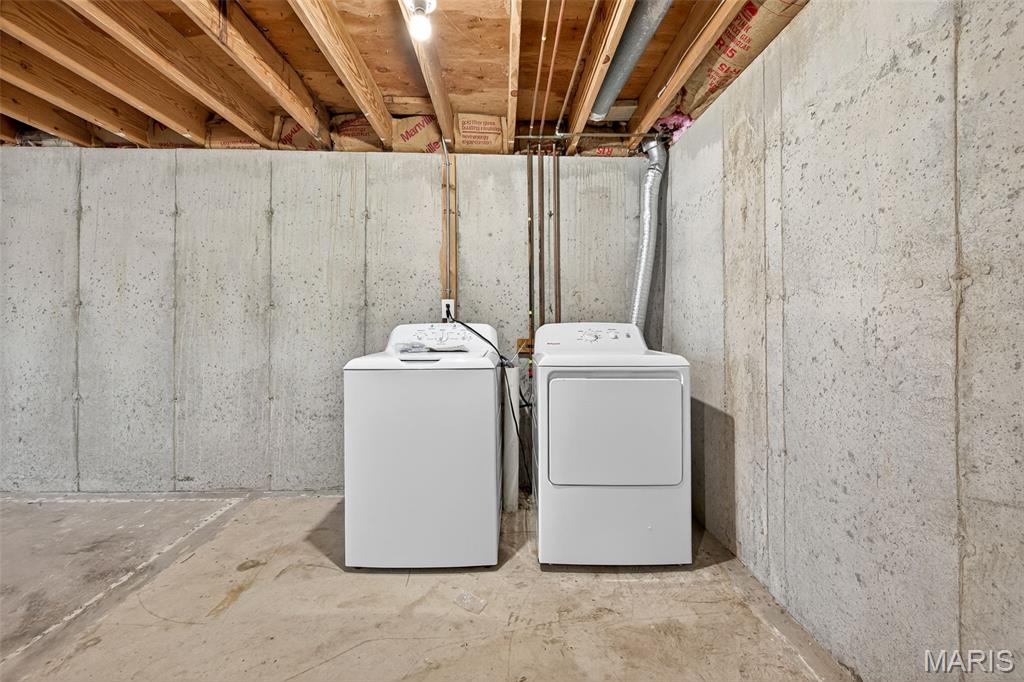 2016 Freemantle Court Florissant, MO 63031 - Photo 29 of 41