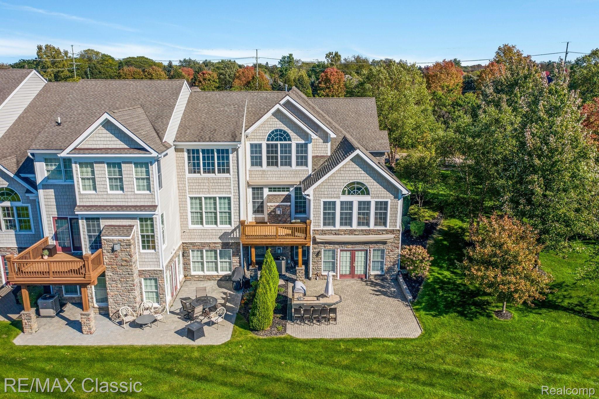 24849 Reeds Pointe Drive Novi, MI 48374 - Photo 43 of 47 Aerial View