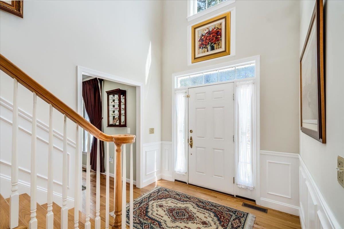193 New Boston Road Bedford, NH 03110 - Photo 5 of 54 Gallery Image 5