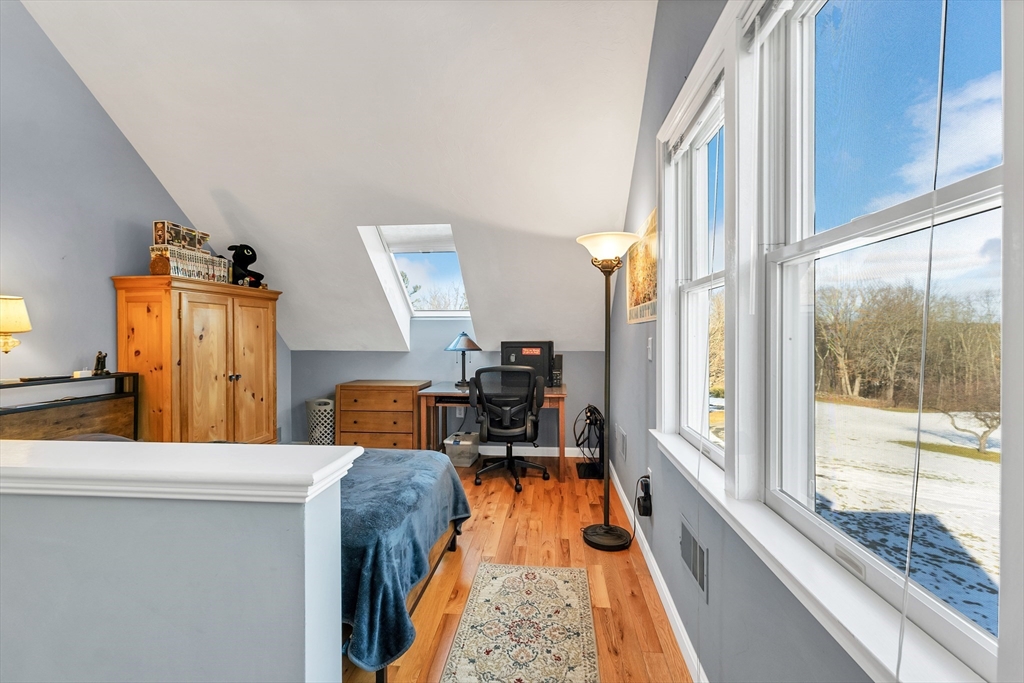 71 Hawthorne Village Road, Unit 71 Nashua, NH 03062 - Photo 25 of 42 Gallery Image 25