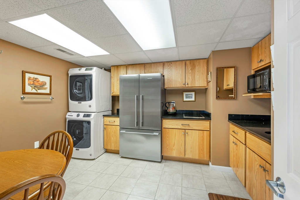 71 Hawthorne Village Road, Unit 71 Nashua, NH 03062 - Photo 32 of 42 Gallery Image 32