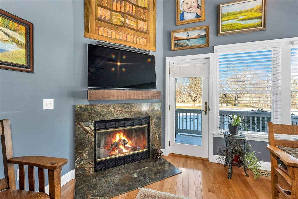 71 Hawthorne Village Road, Unit 71 Nashua, NH 03062 - Photo 10 of 42 Gallery Image 10