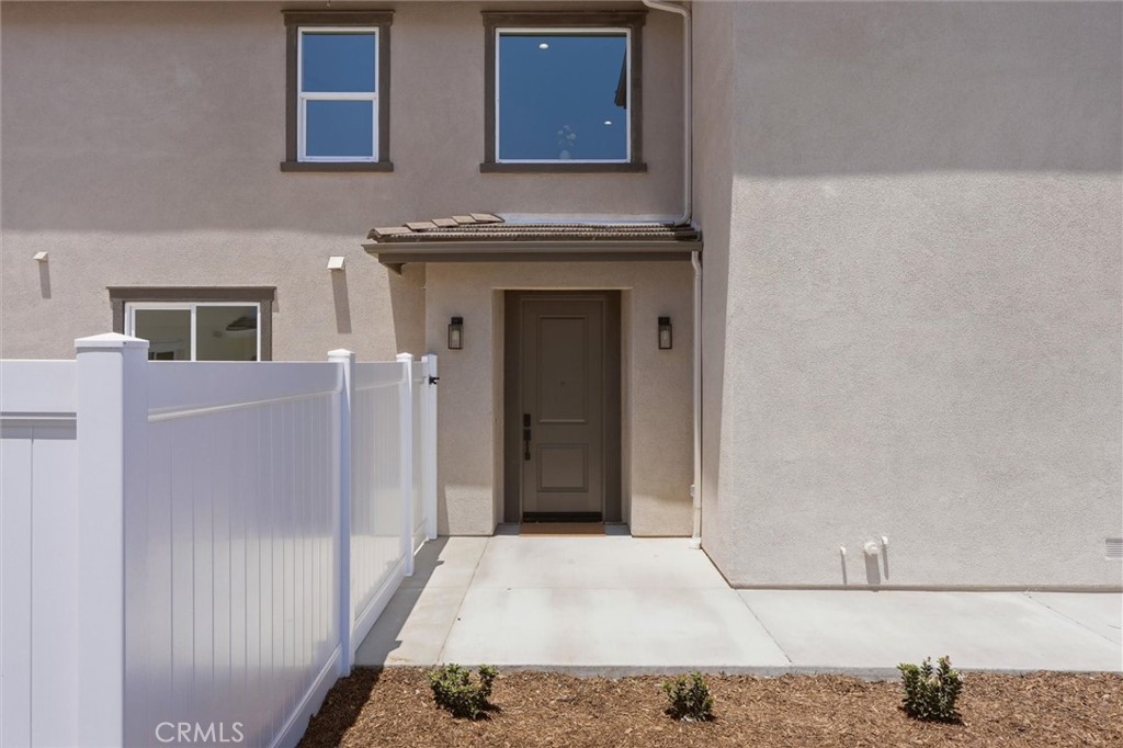 5816 Persepolis Court Riverside, CA 92505 - Photo 3 of 38 Gallery Image 3