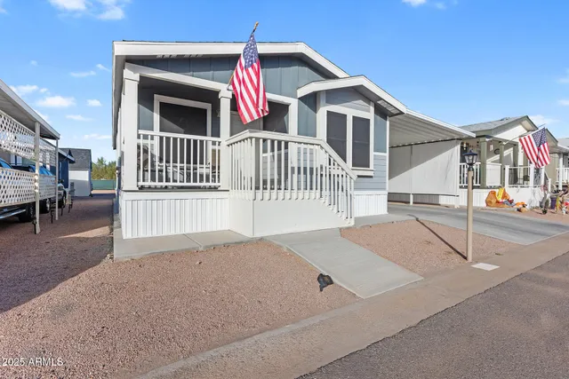 $135,000 | 1363 North Plaza Drive, Unit 9, Apache Junction, AZ 85120
