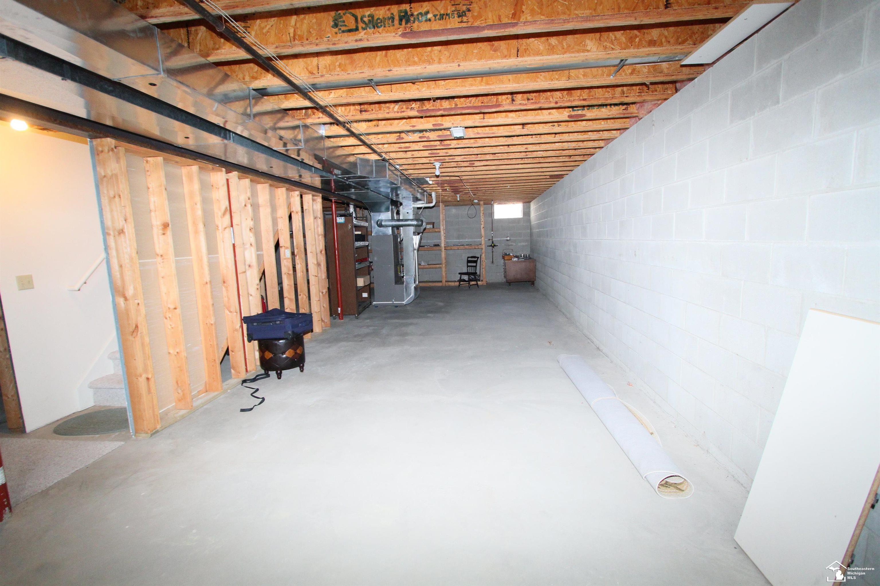 5840 East Dunbar Road, Unit 17 Monroe, MI 48161 - Photo 37 of 39 50134408-58d31b67-a7e9-462b-ad08-68bd23879279.JPG