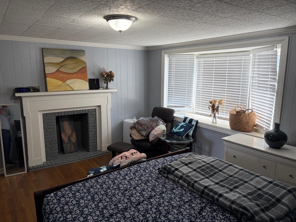 722 North Main Street Fall River, MA 02720 - Photo 13 of 32