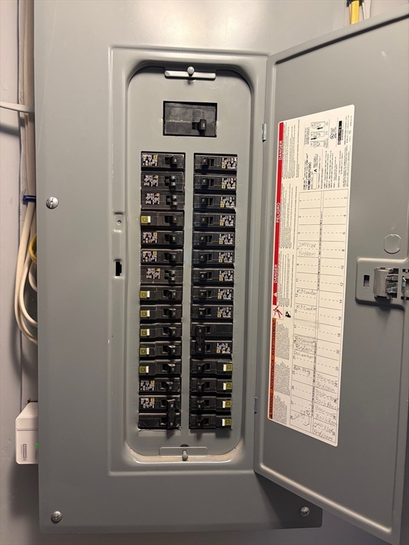 722 North Main Street Fall River, MA 02720 - Photo 27 of 32