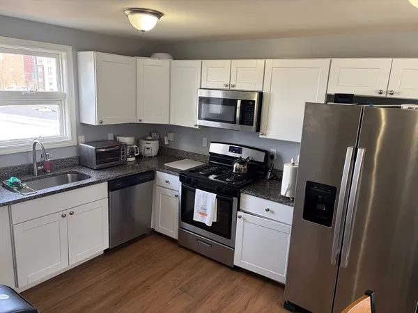 $769,000 | 722 North Main Street, Fall River, MA 02720