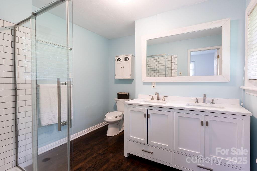 2274 Country Club Road Lincolnton, NC 28092 - Photo 19 of 40 Gallery Image 19