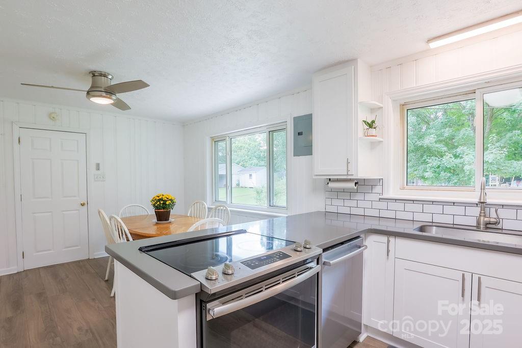 2274 Country Club Road Lincolnton, NC 28092 - Photo 9 of 40 Gallery Image 9