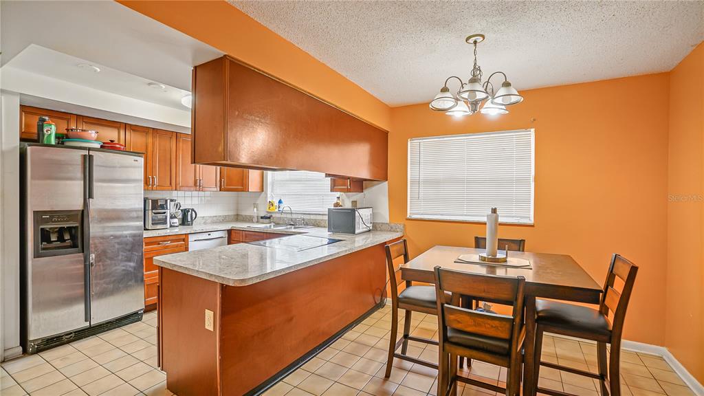 5891 Sir Henry Road Orlando, FL 32808 - Photo 11 of 40