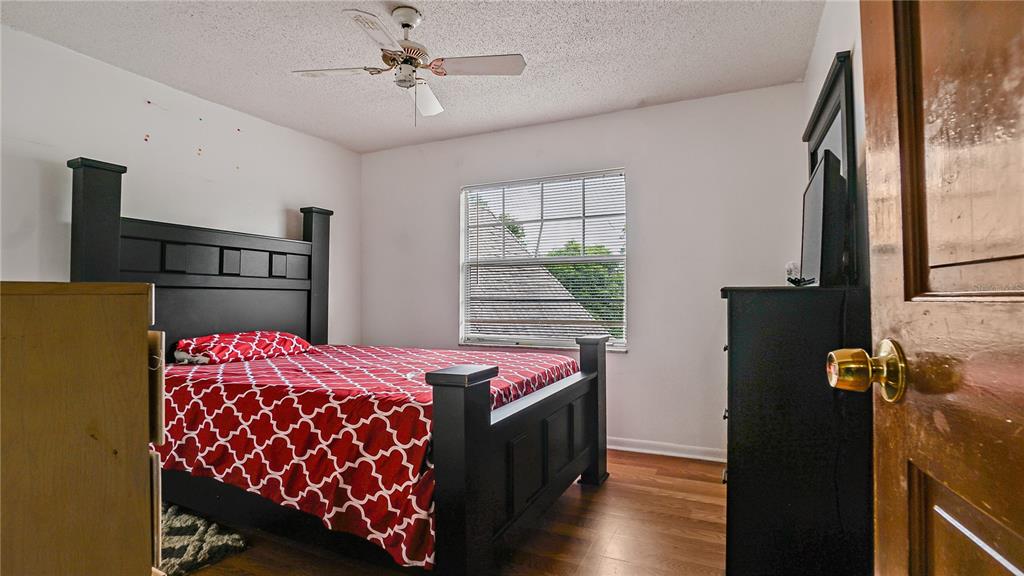 5891 Sir Henry Road Orlando, FL 32808 - Photo 20 of 40