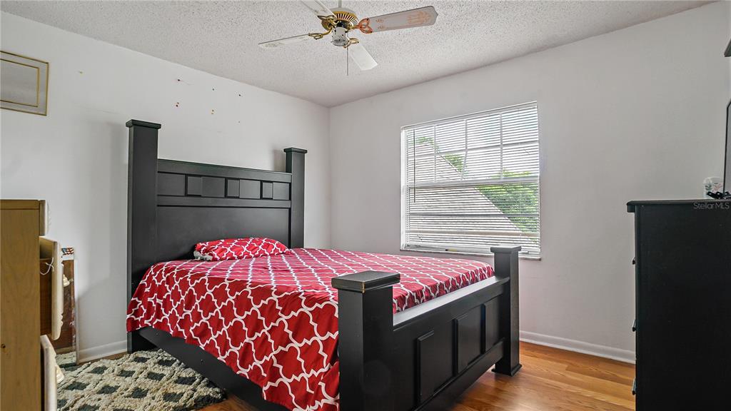 5891 Sir Henry Road Orlando, FL 32808 - Photo 22 of 40