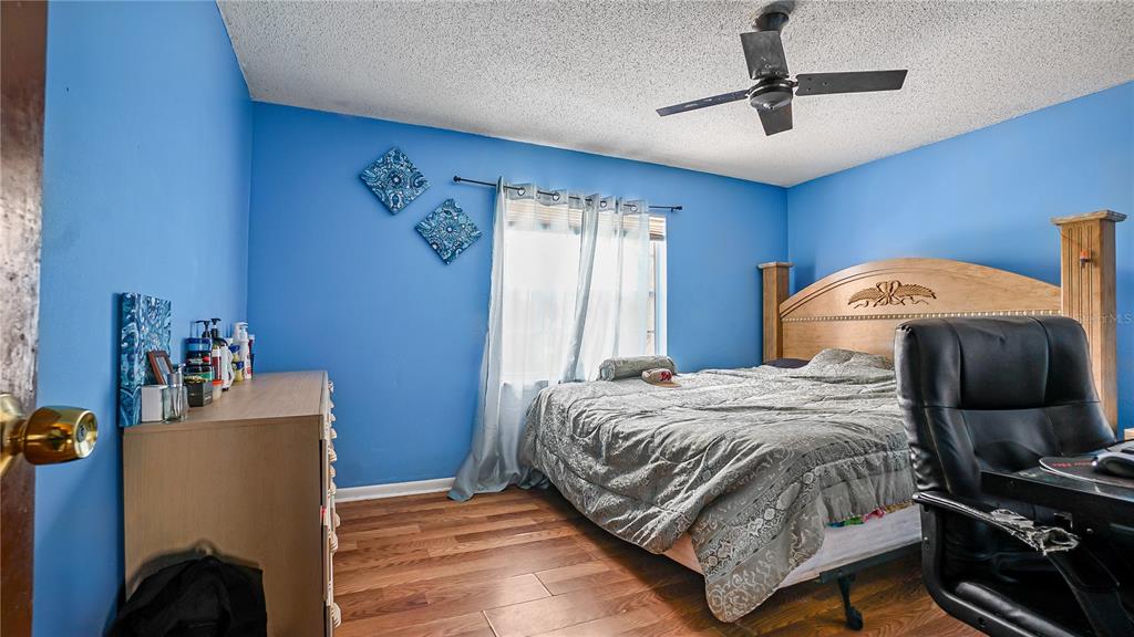 5891 Sir Henry Road Orlando, FL 32808 - Photo 23 of 40