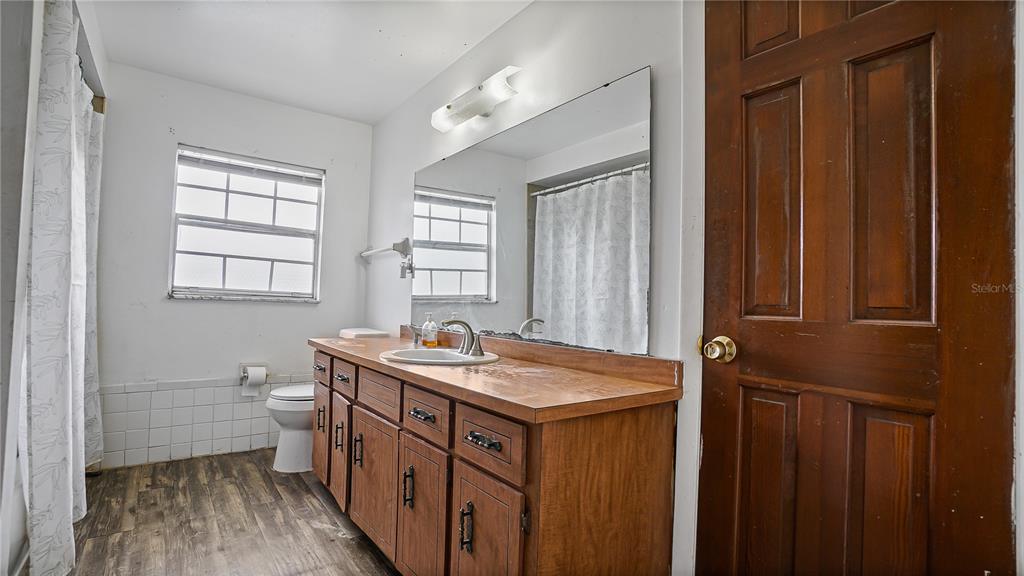 5891 Sir Henry Road Orlando, FL 32808 - Photo 24 of 40