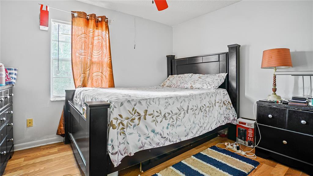 5891 Sir Henry Road Orlando, FL 32808 - Photo 26 of 40