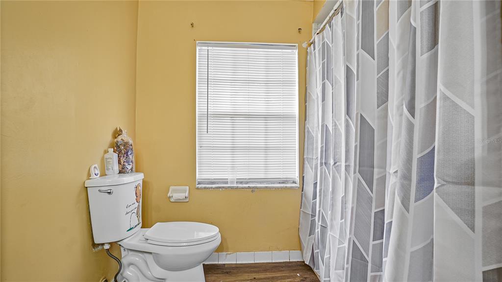 5891 Sir Henry Road Orlando, FL 32808 - Photo 30 of 40