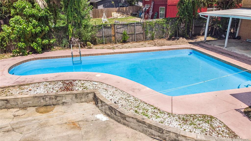 5891 Sir Henry Road Orlando, FL 32808 - Photo 34 of 40