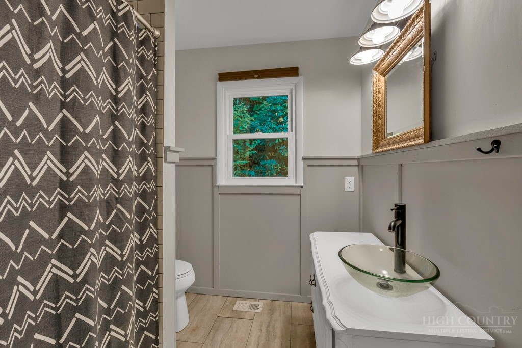 103 Old East Ridge Road Boone, NC 28607 - Photo 18 of 34 Gallery Image 18