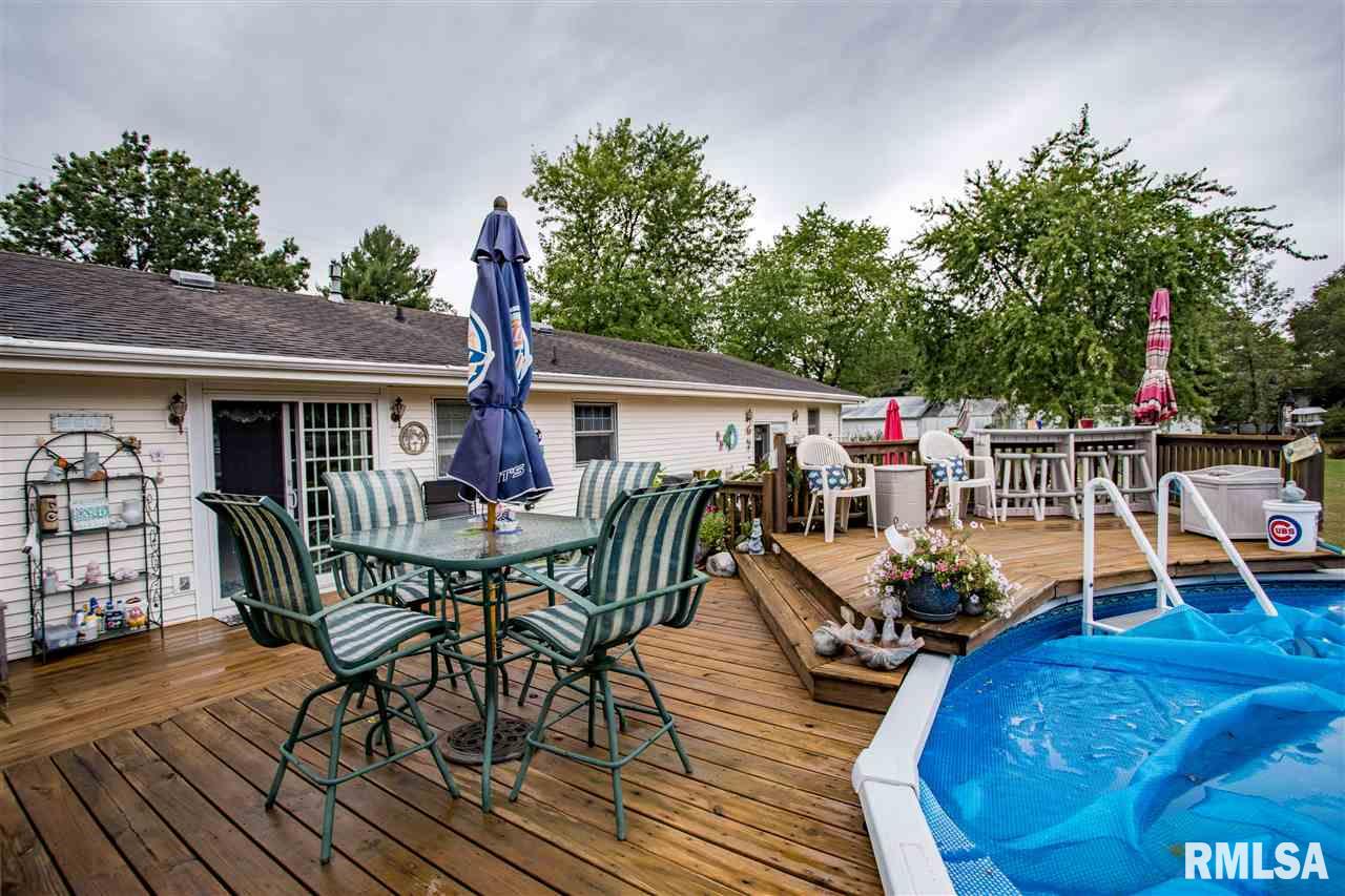 805 Cottage Road New Boston, IL 61272 - Photo 8 of 22 Gallery Image 8