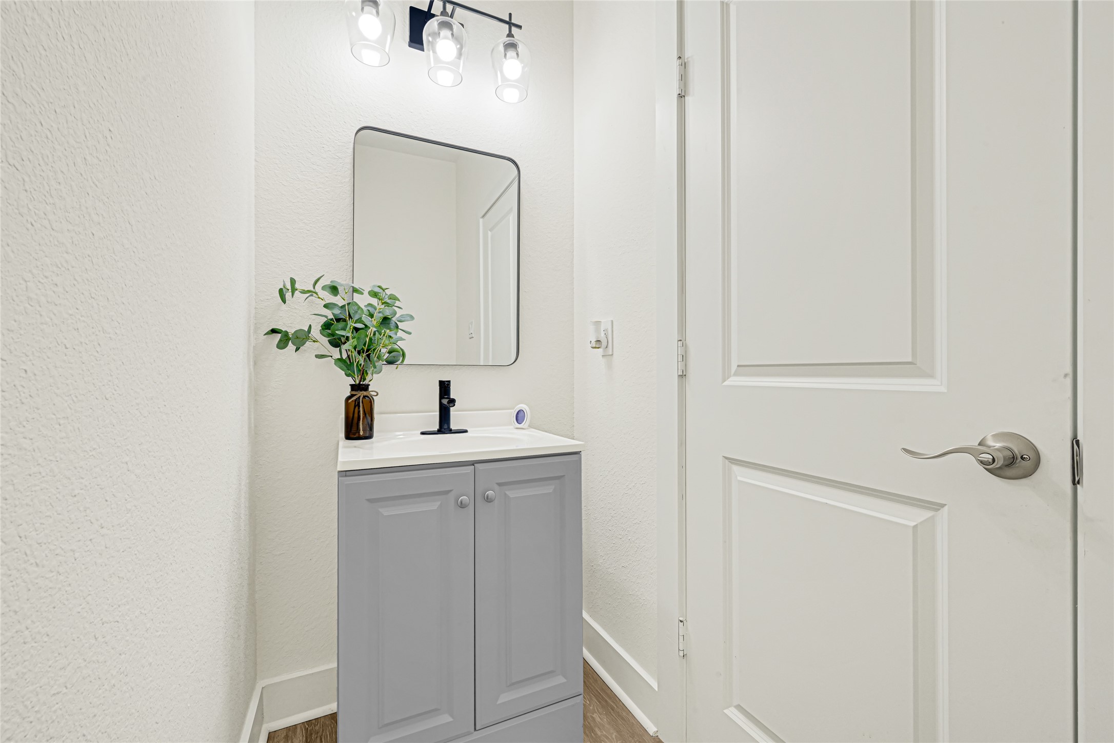 8445 Furray Road, Unit A Houston, TX 77028 - Photo 5 of 21 Gallery Image 5