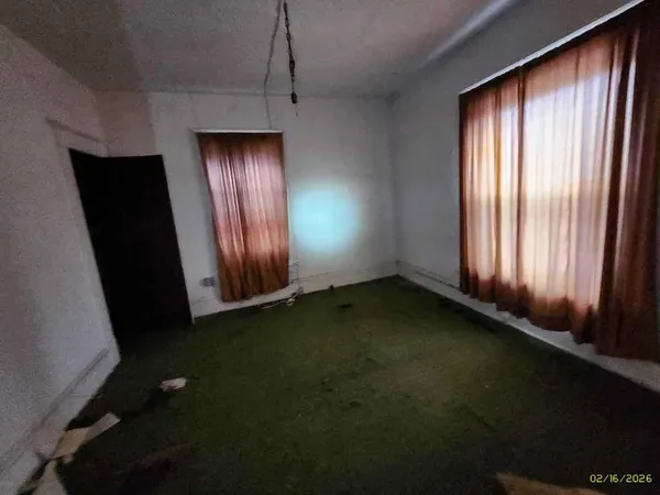 $69,900 | 1010 Brooklyn Avenue, Kansas City, MO 64127