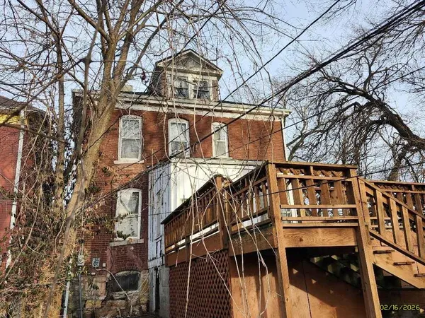 $69,900 | 1010 Brooklyn Avenue, Kansas City, MO 64127