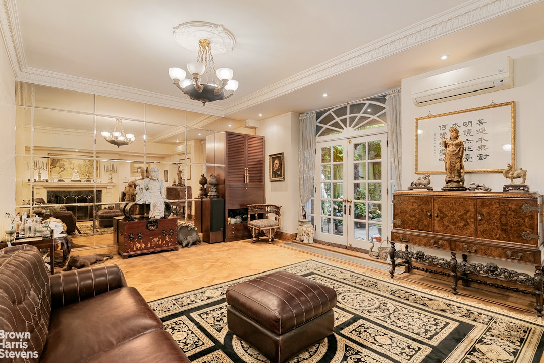 6 East 76th Street, Unit 1R Manhattan, NY 10021 - Photo 15 of 17