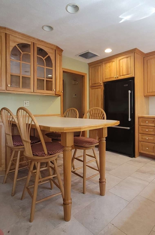 21 Biscayne Avenue Saugus, MA 01906 - Photo 8 of 20