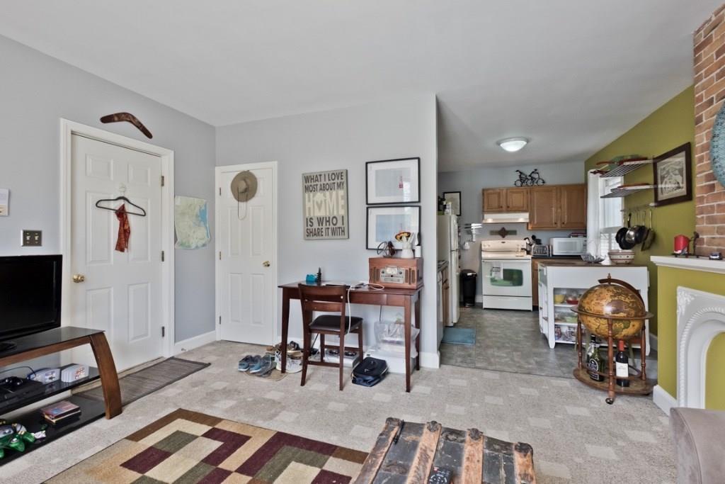 287 Spring Street, Unit 5 Portland, ME 04102 - Photo 9 of 20 Photo