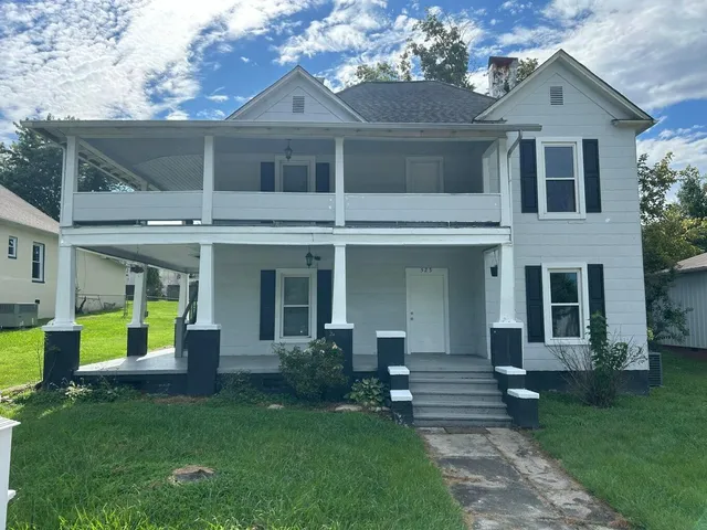 $240,000 | 523 Ohio Avenue, Etowah, TN 37331