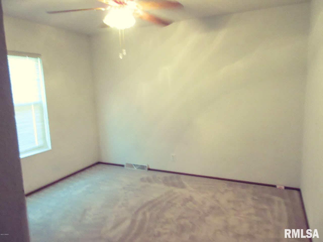 2806 Weaver Road Herrin, IL 62948 - Photo 16 of 17 Gallery Image 16