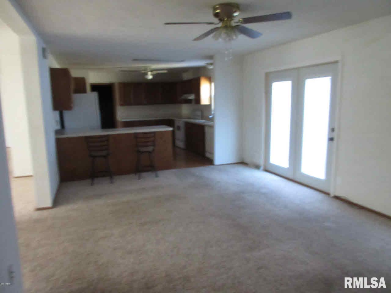 2806 Weaver Road Herrin, IL 62948 - Photo 10 of 17 Gallery Image 10