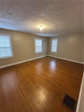 $1,650 | 1725 West Water Street, Elmira, NY 14905