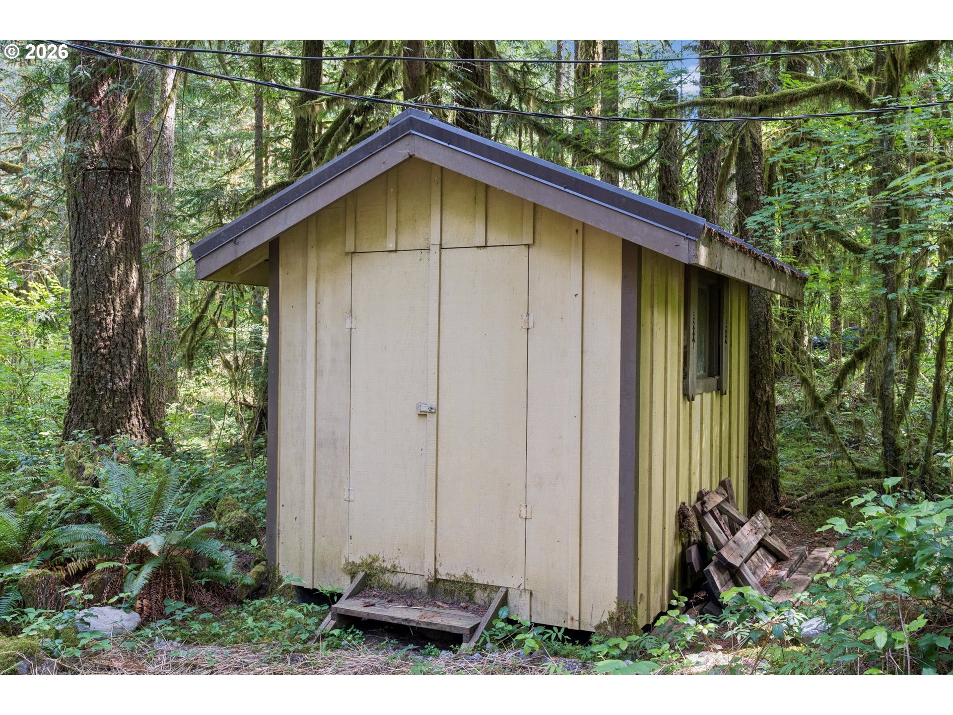 28320 Road 20 Rhododendron, OR 97049 - Photo 34 of 41