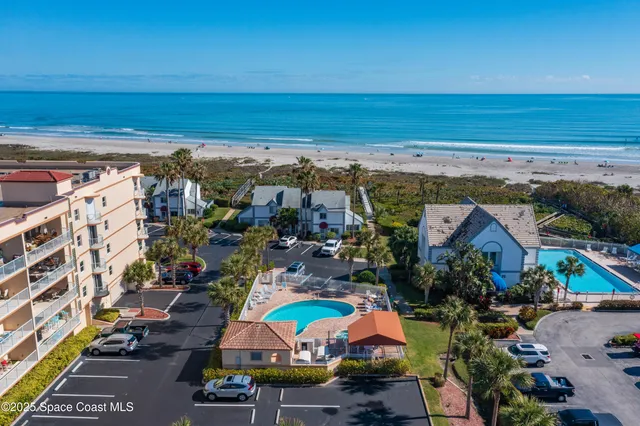 a view of an ocean with city view