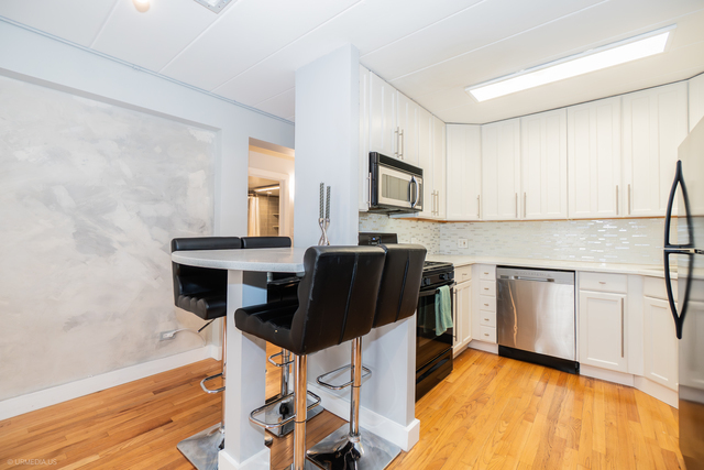 5616 North Kenmore Avenue, Unit 5A Chicago, IL 60660 - Photo 12 of 24