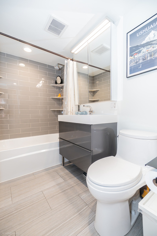 5616 North Kenmore Avenue, Unit 5A Chicago, IL 60660 - Photo 19 of 24