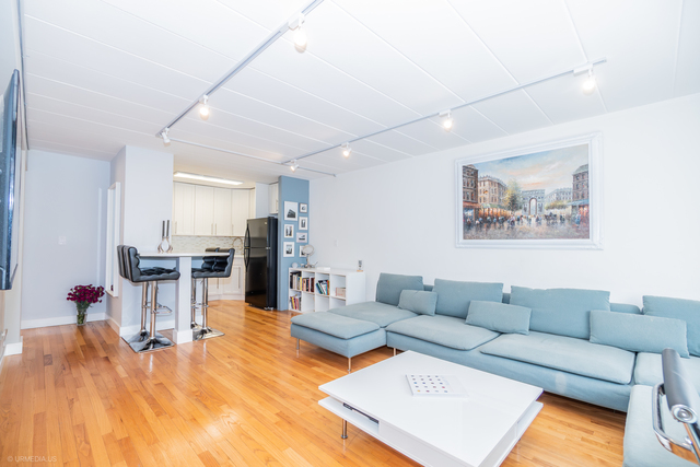 5616 North Kenmore Avenue, Unit 5A Chicago, IL 60660 - Photo 4 of 24