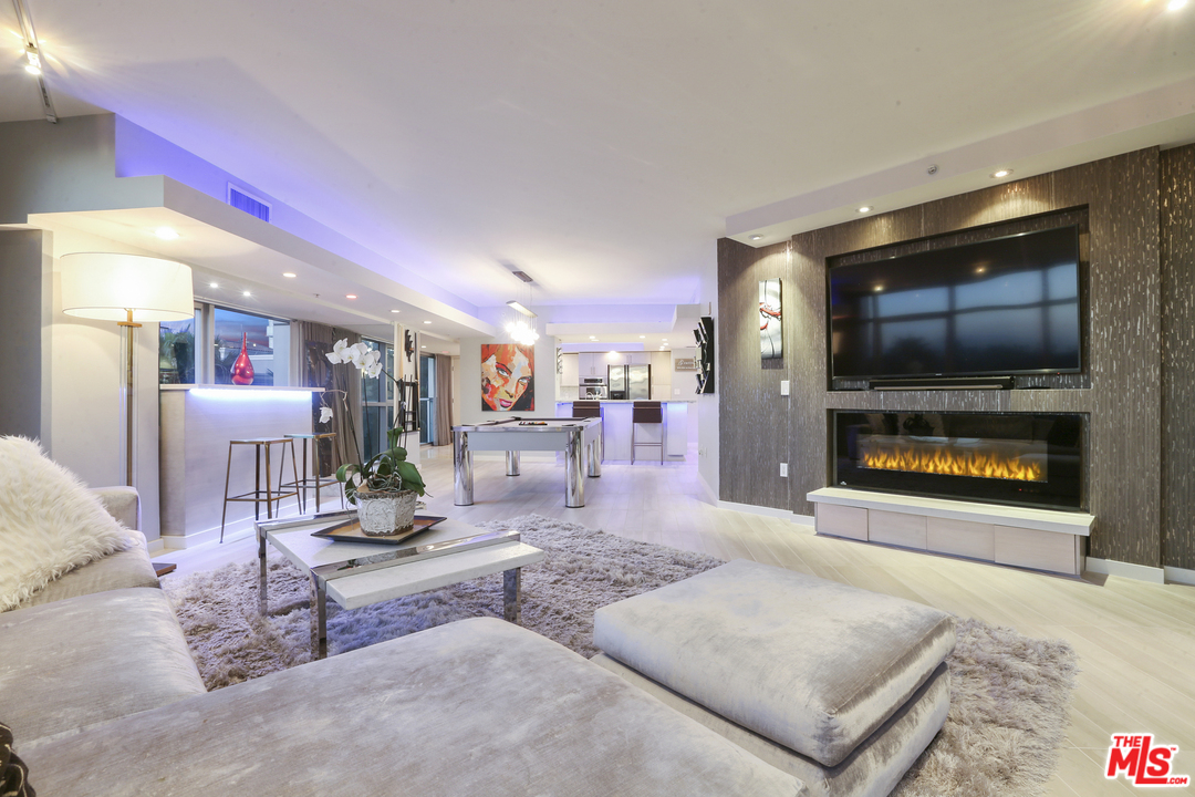 13700 Marina Pointe Drive, Unit 405 Venice, CA 90292 - Photo 12 of 54