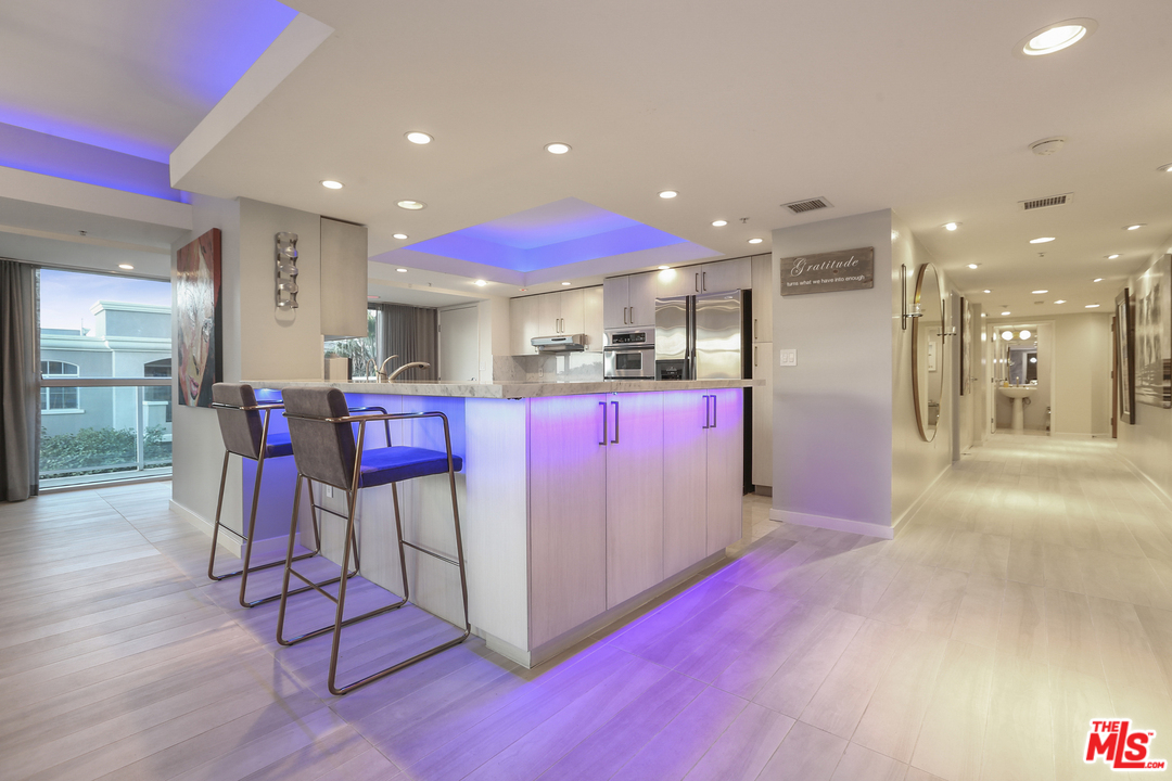 13700 Marina Pointe Drive, Unit 405 Venice, CA 90292 - Photo 14 of 54