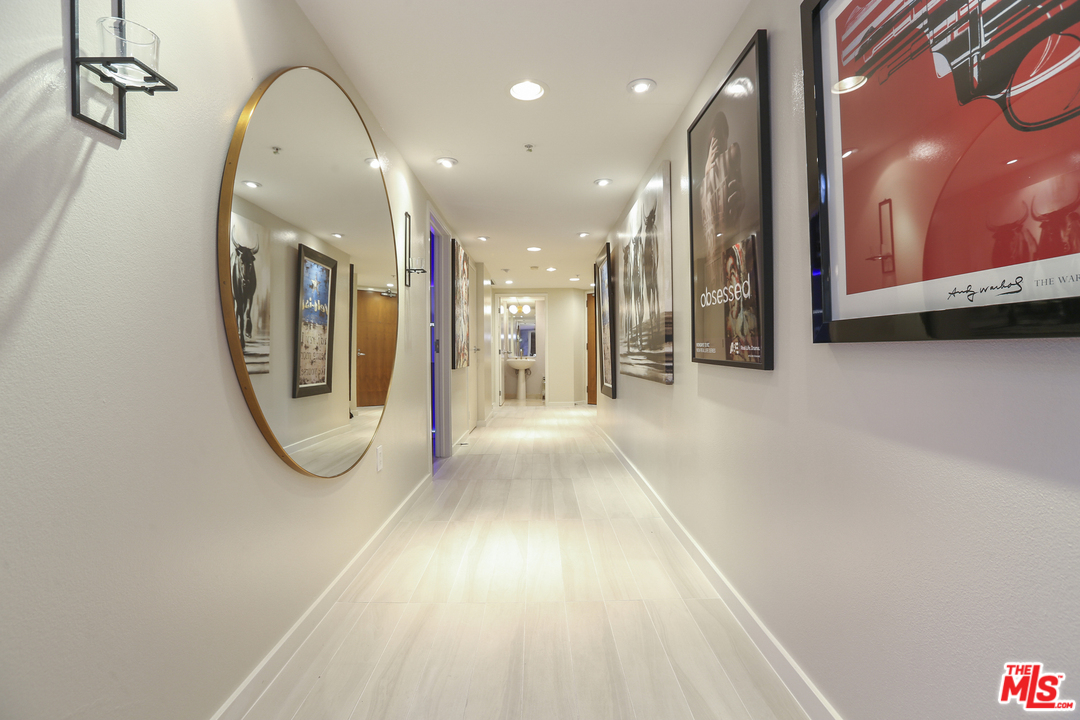 13700 Marina Pointe Drive, Unit 405 Venice, CA 90292 - Photo 18 of 54