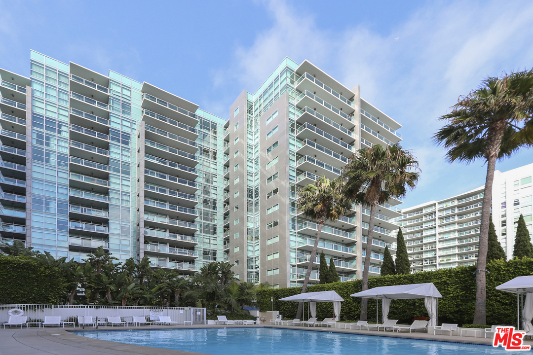 13700 Marina Pointe Drive, Unit 405 Venice, CA 90292 - Photo 36 of 54