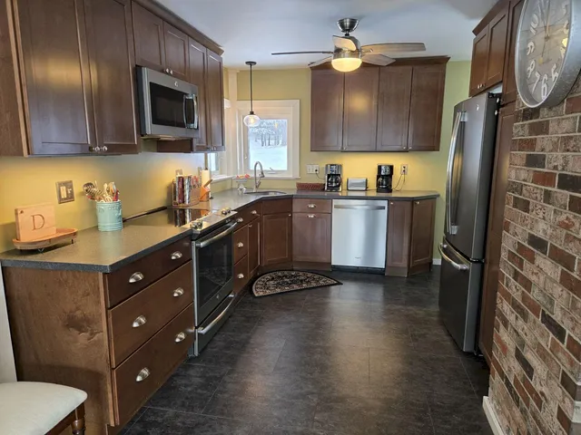 $325,000 | 238 Middle Street, Farmington, ME 04938