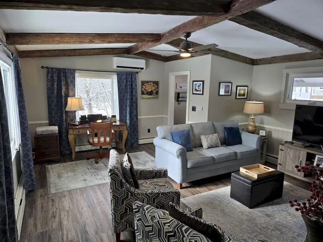 $325,000 | 238 Middle Street, Farmington, ME 04938