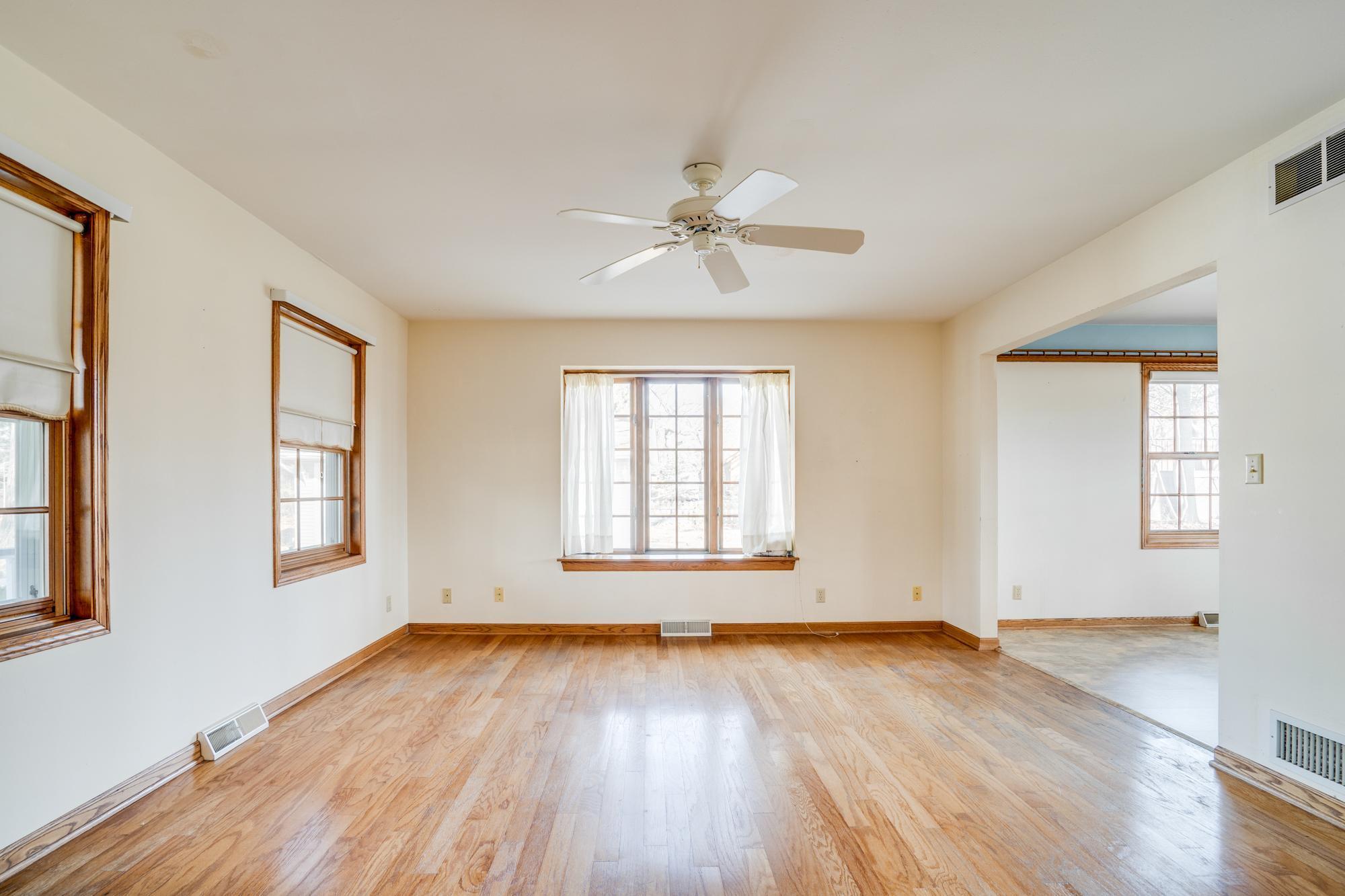 715 12th Street Somers, WI 53140 - Photo 4 of 54 MJ300802