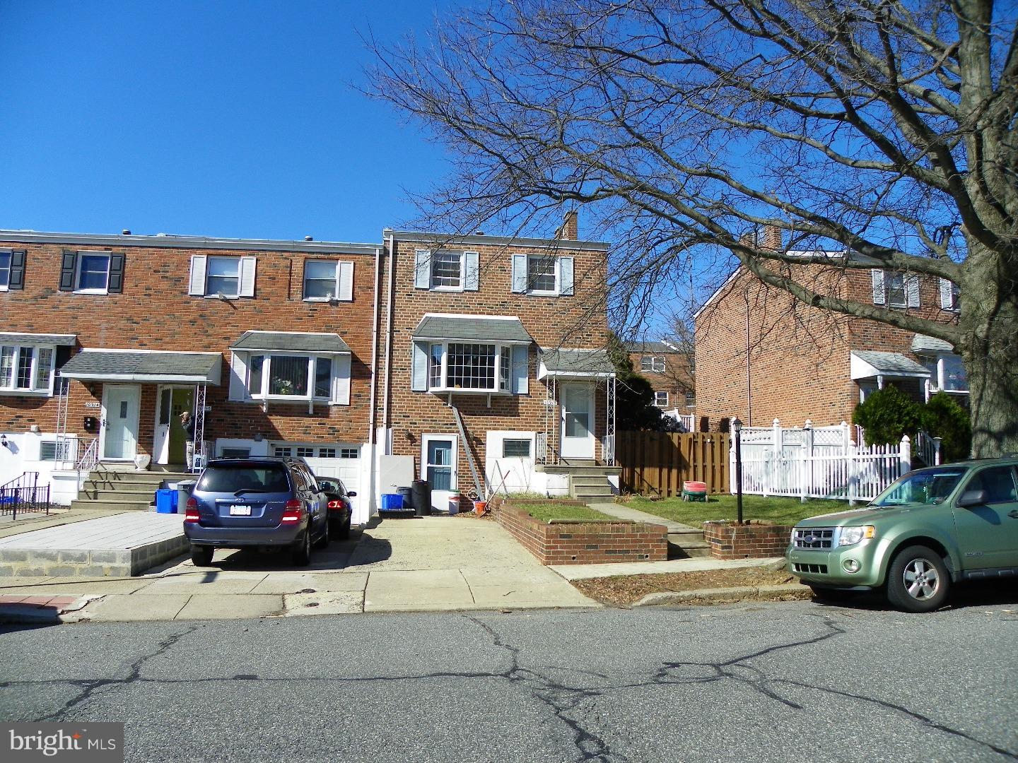 10918 East Keswick Road Philadelphia, PA 19154 - Photo 3 of 21 Gallery Image 3